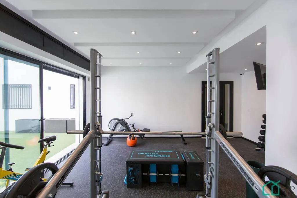 Sunset 203: Luxury Apt With Gym In Lac1 Sukrah