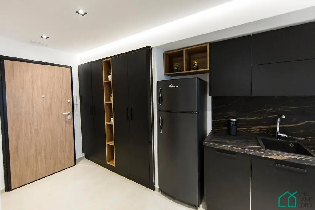 Apartment Sunset 203: Luxury Apt With Gym In Lac1 Sukrah